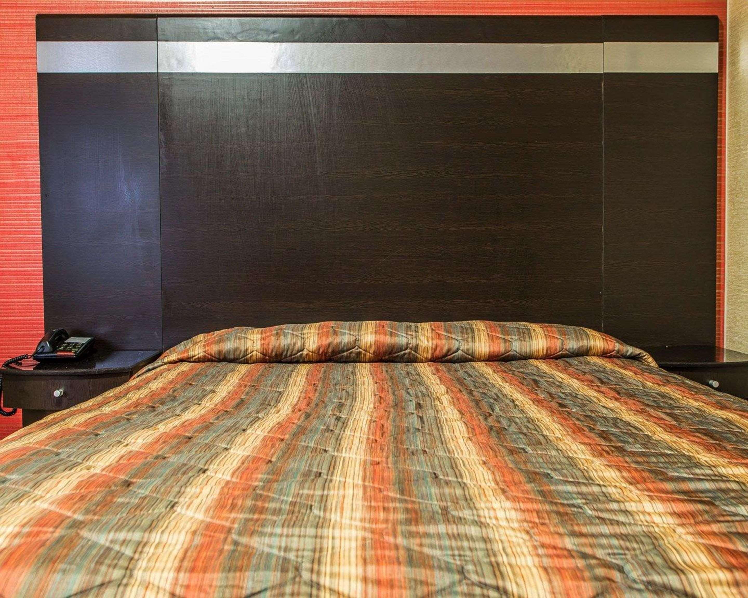 Rodeway Inn Belleville Dış mekan fotoğraf