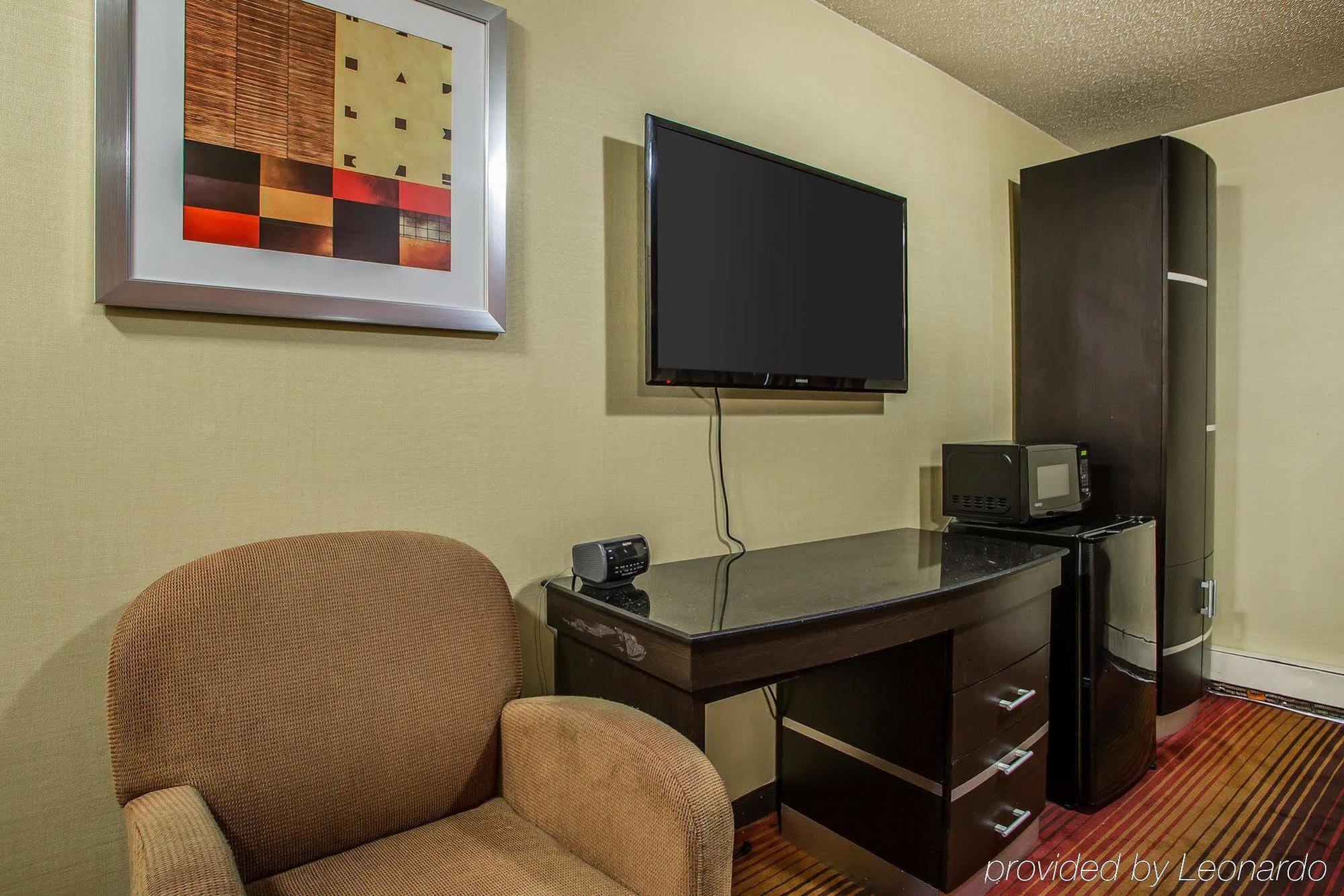 Rodeway Inn Belleville Dış mekan fotoğraf